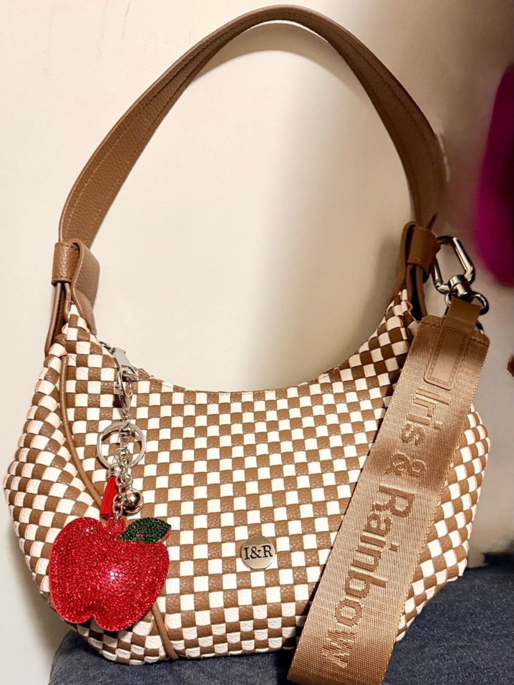 I&R Caramel & White Glow Up Bag w/ Wristlet & Red Apple Charm